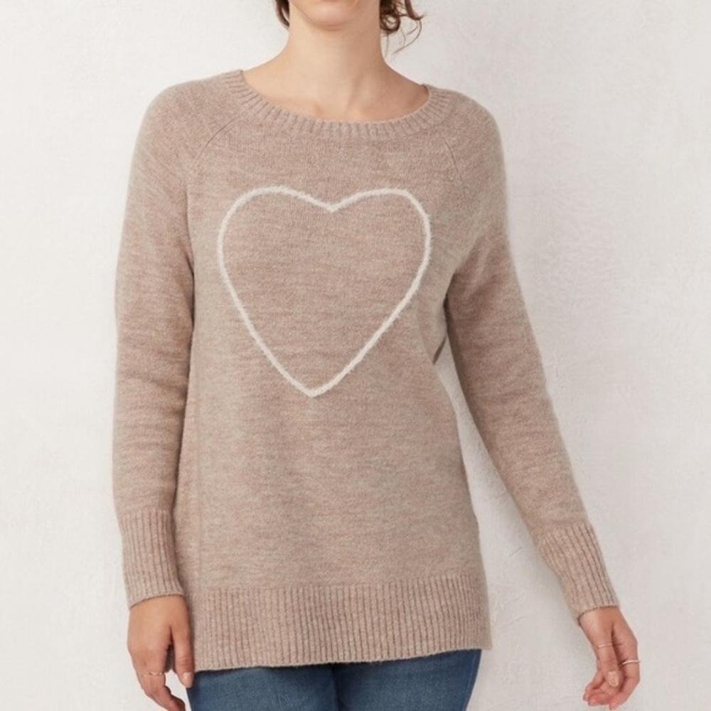 NWT Lauren Conrad Size M Heart Sweater